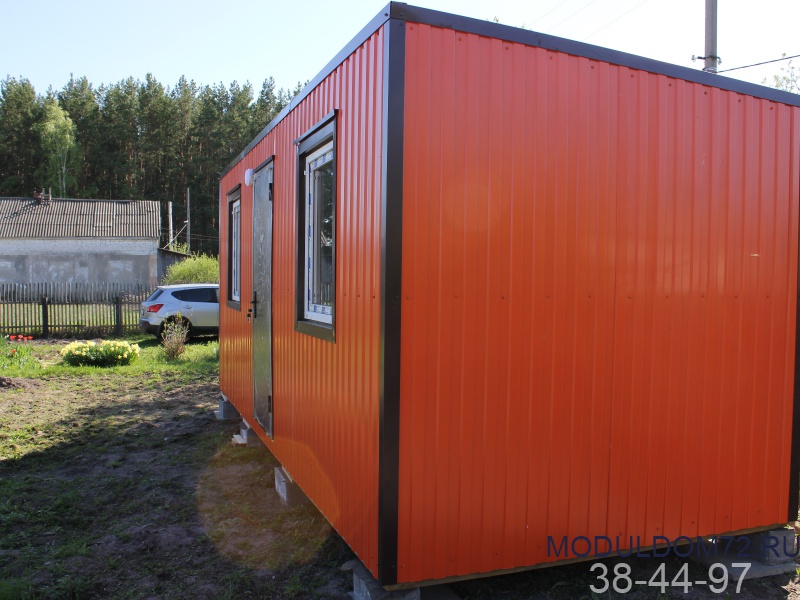 Дачный домик 6х2,45м оранжевого цвета